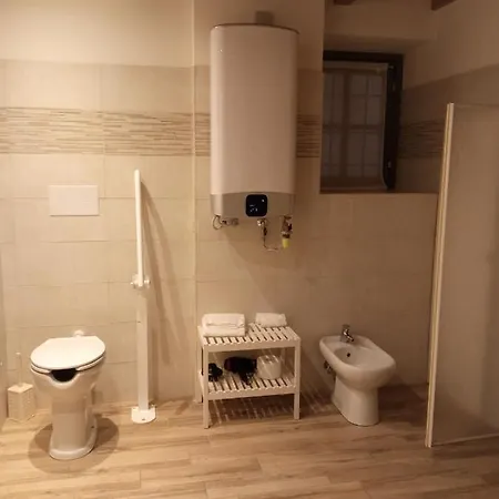 Affittacamere La Casina 3*