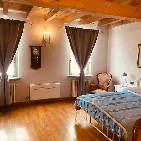 La Casina Affittacamere 3*