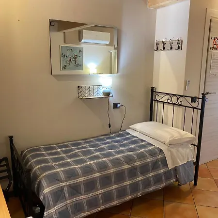 La Casina 3*